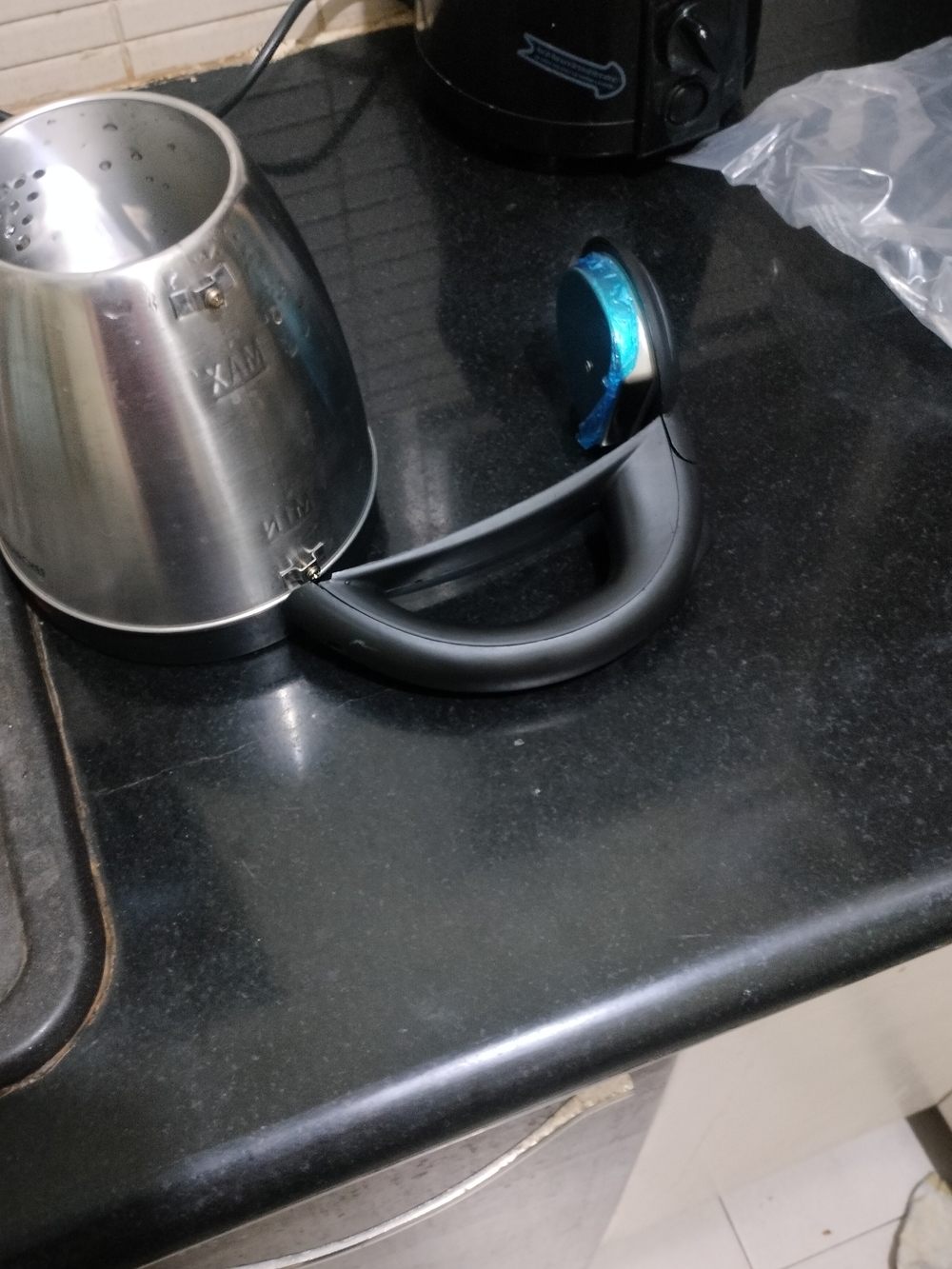 Stainless Steel Electric Kettle with Black Handle